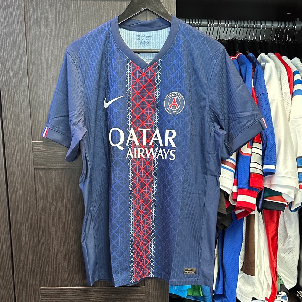 Paris Saint-Germain 2025/26 Home Authentic Jersey